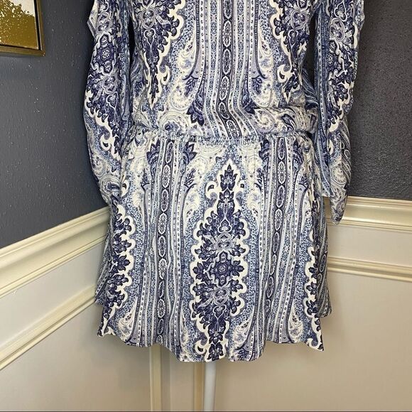 Alice + Olivia Jolene Cold Shoulder Smocked Dress - Picture 12 of 14